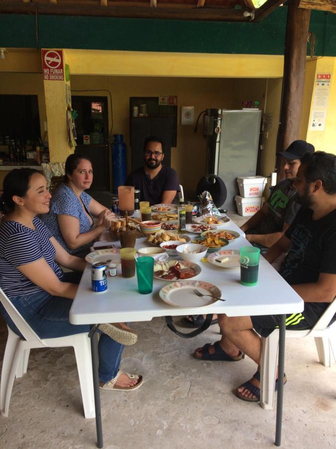 Amigos Hostel Cozumel Eksteriør bilde