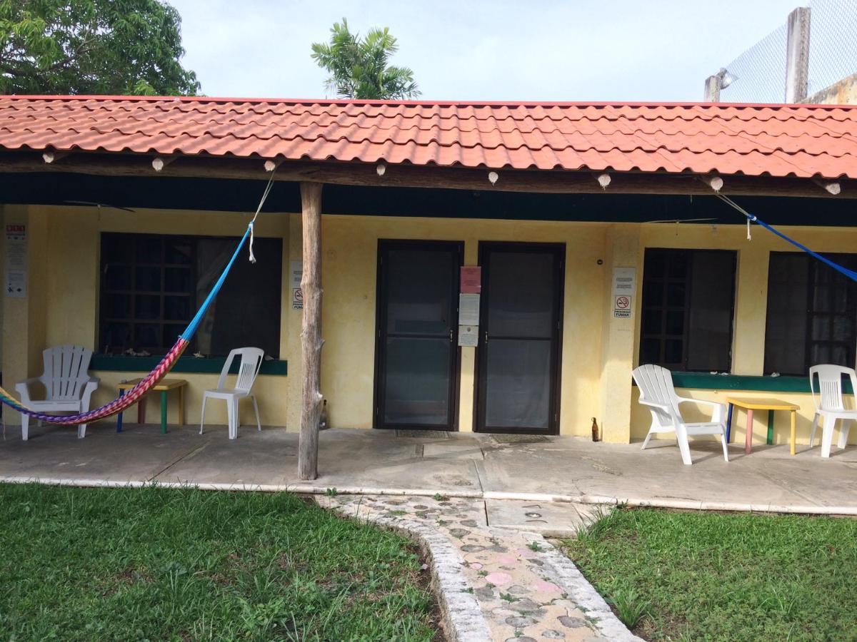 Amigos Hostel Cozumel Eksteriør bilde