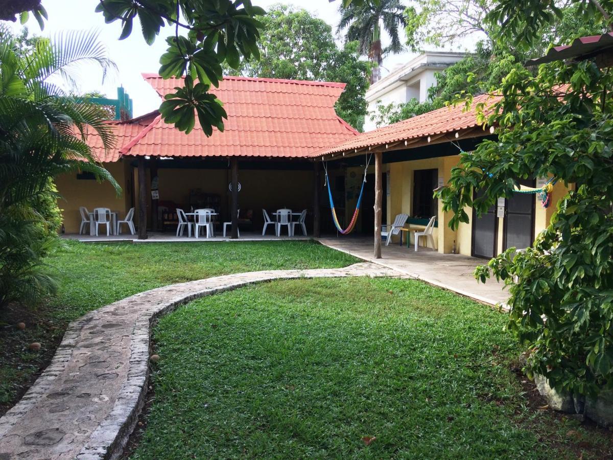 Amigos Hostel Cozumel Eksteriør bilde