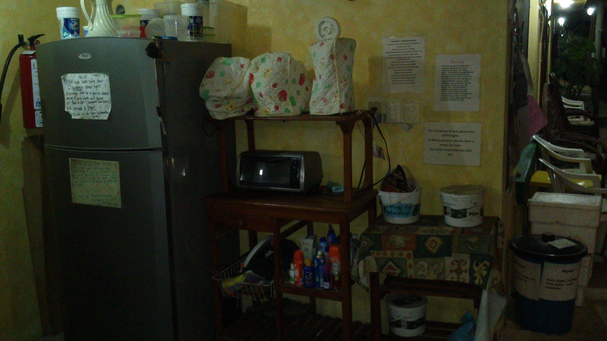 Amigos Hostel Cozumel Eksteriør bilde